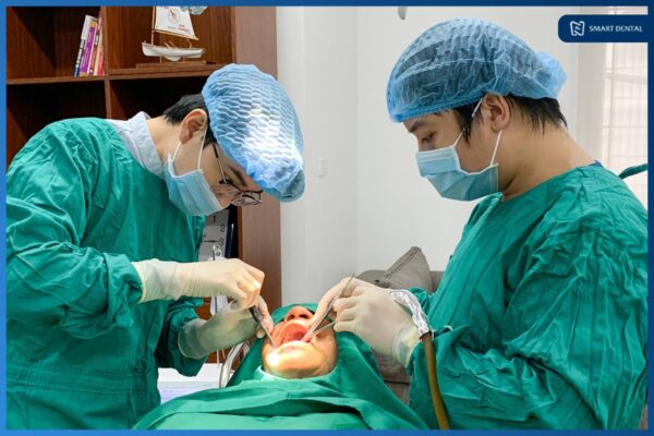 Khách hàng Cao Bằng Tường cấy ghép 2 răng Implant Osstem Hàn Quốc 4 Khách hàng Cao Bằng Tường cấy ghép 2 răng Implant Osstem Hàn Quốc 4