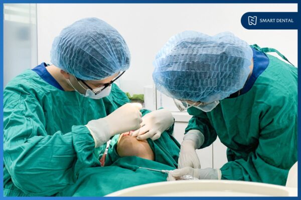 Cấy ghép Implant Osstem Hàn Quốc tức thì cho khách hàng Thùy Dương 3