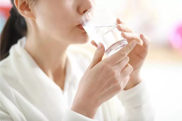 Chăm sóc sau trồng răng 3